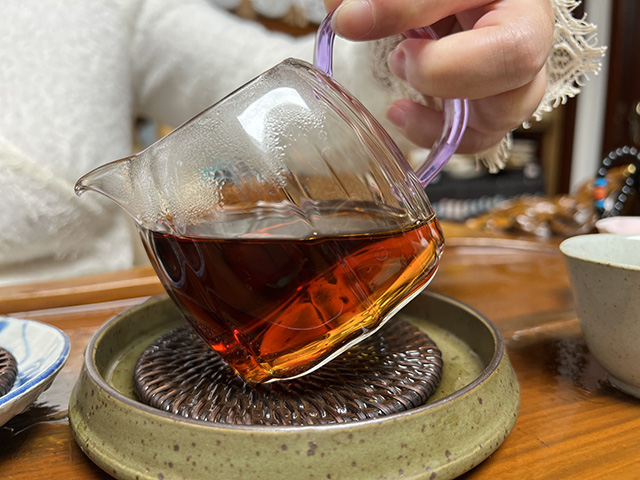 图为90年代绿印熟饼事业熟