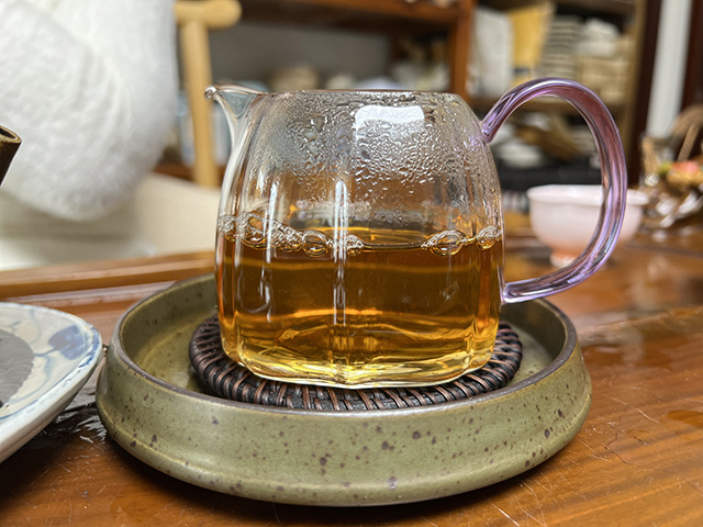 图为福海厂2003年易武正山小金瓜茶