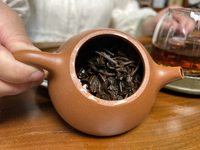 图为80年代末大红印圆茶