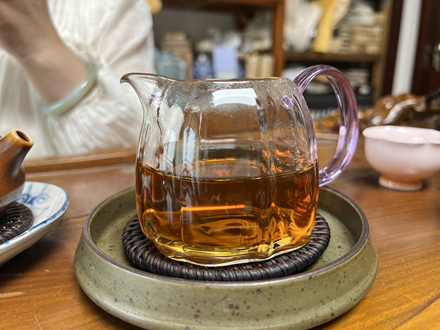 图为1995年马来西亚茶商定制版绿印