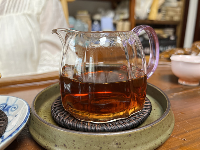 图为1995年马来西亚茶商定制版绿印