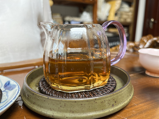 2003甲级易武圆茶