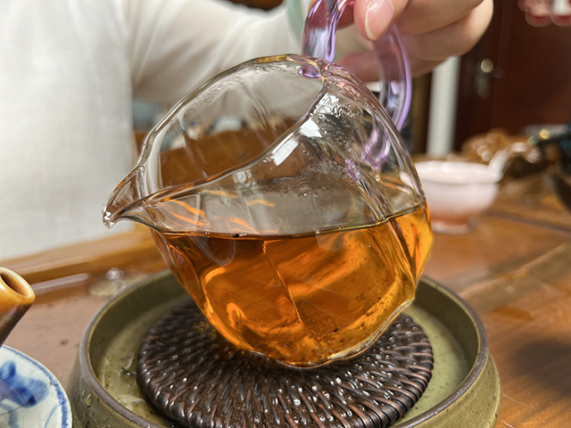 2003甲级易武圆茶