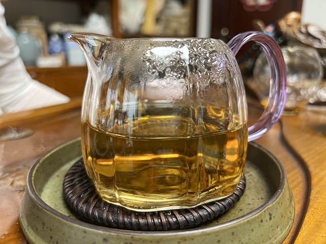2003甲级易武圆茶