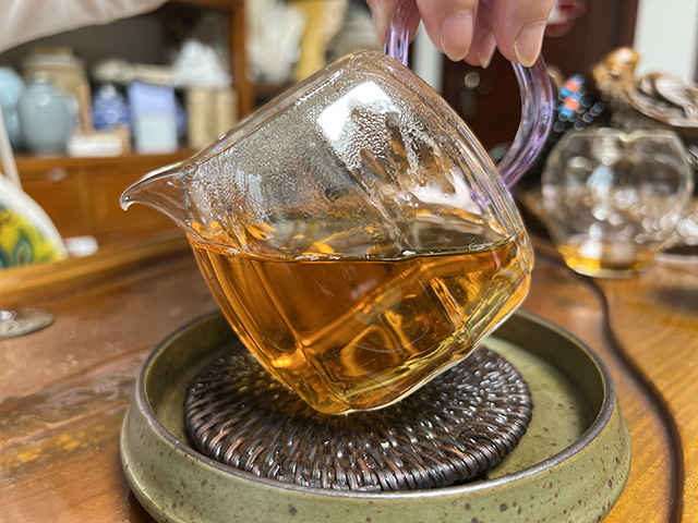 2003甲级易武圆茶