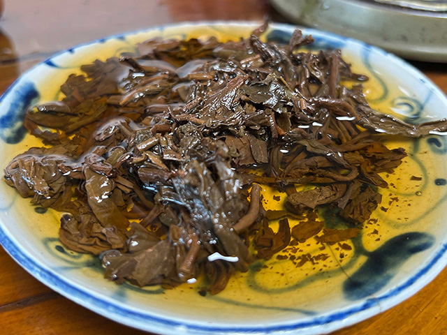 图为90年代红印铁饼