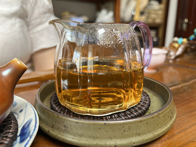 图为90年代中期下关飞台铁饼