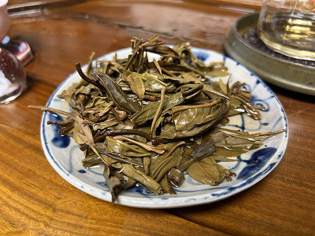 图为蓝版2015冰岛古树小饼
