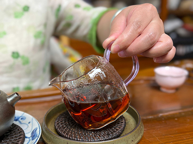 图为90年代绿印沱熟沱