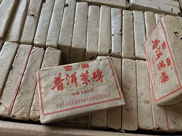 图为1992年水云砖青砖