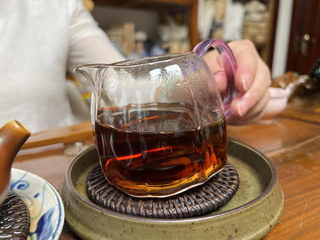 图为60年代英敏号青饼