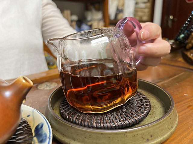 图为60年代英敏号青饼