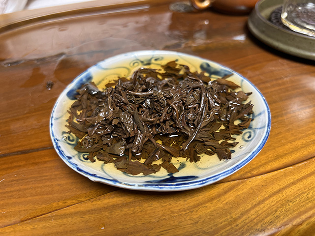 图为1999年茗香易武野生茶