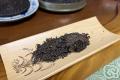 春城茶厂1993年春城小饼：前6道想放弃，第7道米汤香救场！【艾老师选茶】