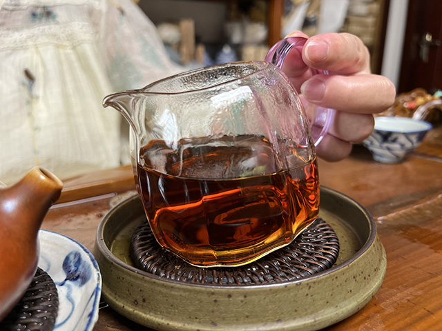 图为60年代英敏号青饼