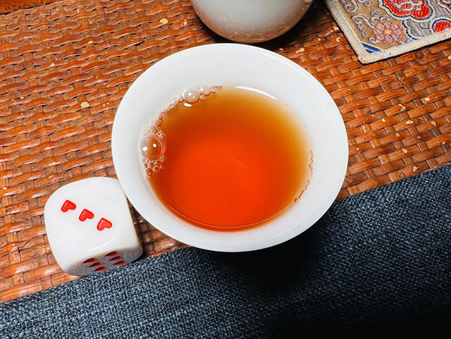 大益2012银大益普洱茶品质特点
