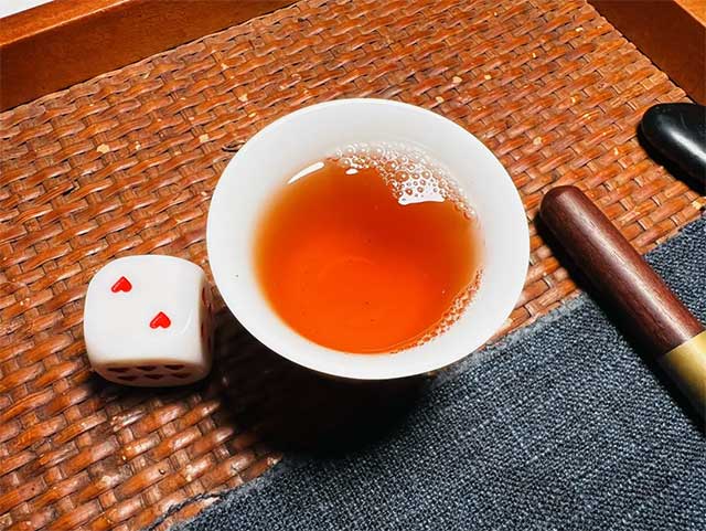 大益101一源青饼普洱茶品质特点