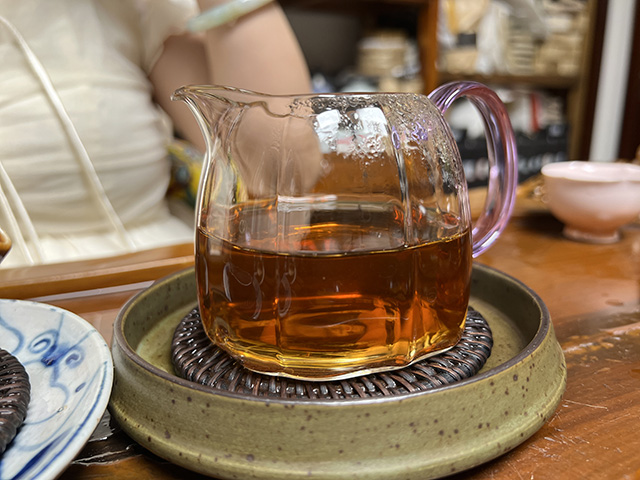 1996年花园茶厂首批敬字号青饼