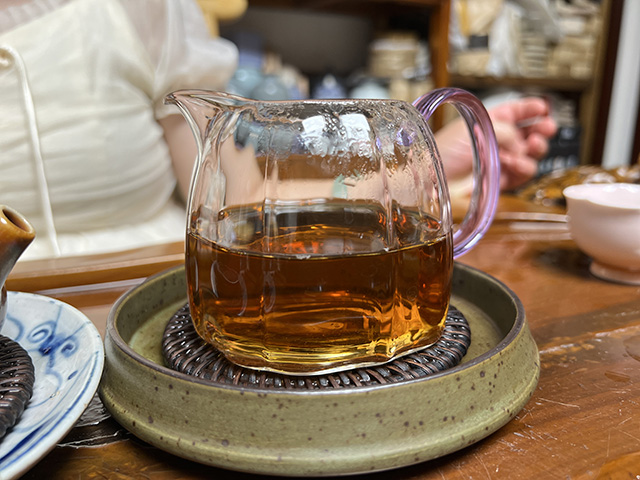 1996年花园茶厂首批敬字号青饼
