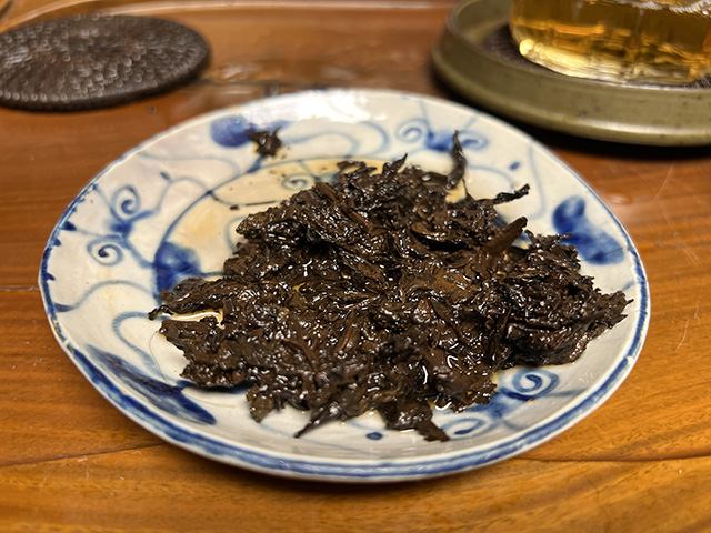 图为90年代大益玫瑰熟砖