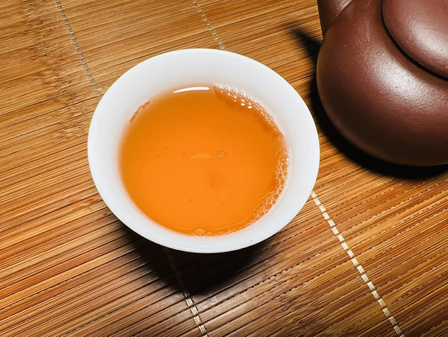 今大福2014年大印藏茶王青饼