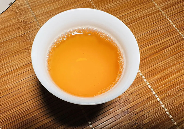 今大福2014年大印藏茶王青饼
