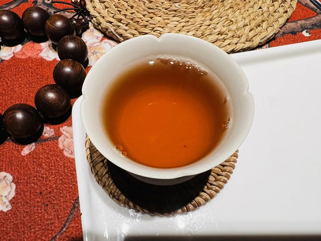 广隆2014冰春王普洱茶品质特点