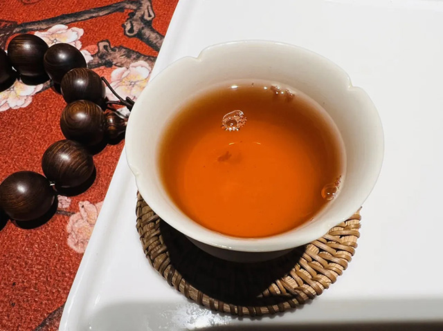 广隆2014冰春王普洱茶品质特点
