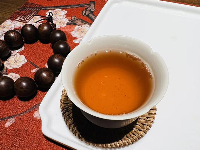 广隆2014冰春王普洱茶品质特点