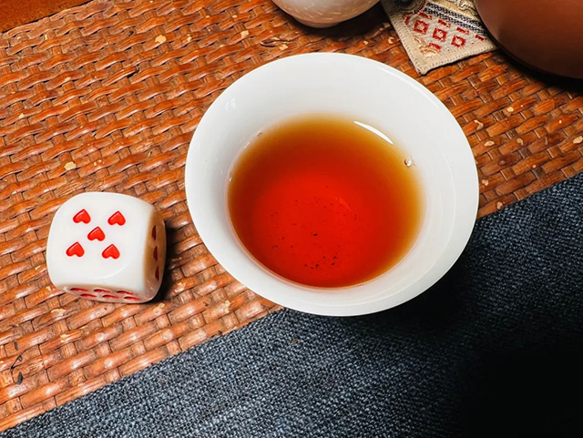 大益501乌金号圆茶普洱茶
