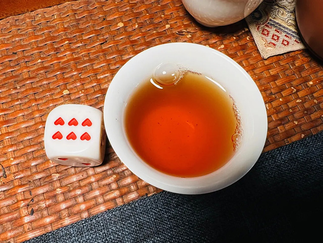 大益501乌金号圆茶普洱茶