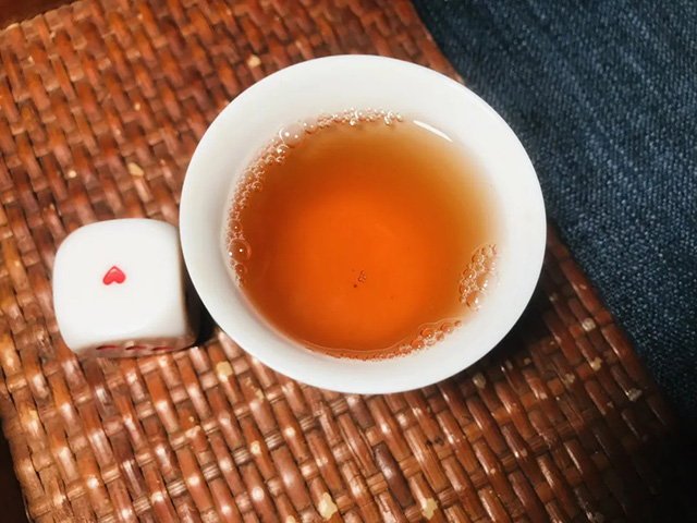 大益601金色韵象66青饼666克普洱茶品质特点