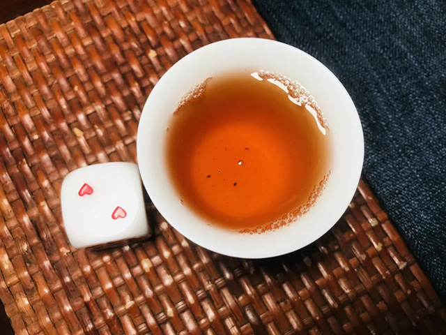 大益601金色韵象66青饼666克普洱茶品质特点