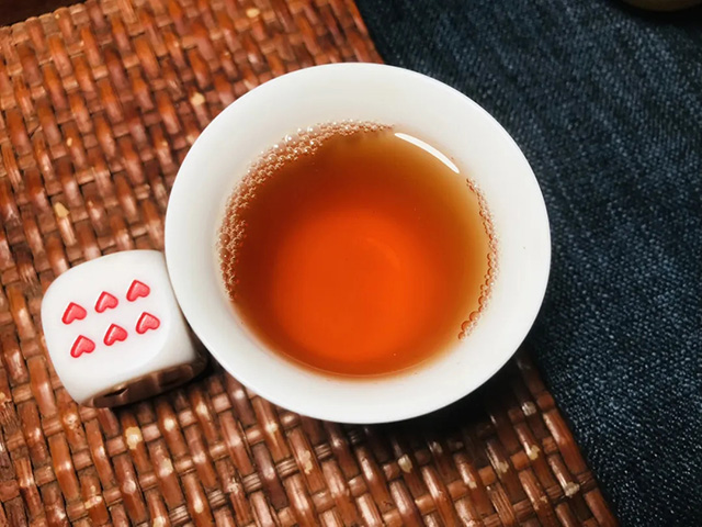 大益601金色韵象66青饼666克普洱茶品质特点