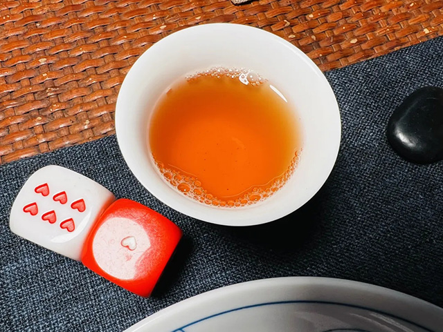 大益201易武正山2012普洱茶品质特点