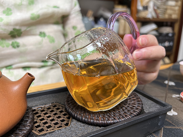 2007年老海塘普洱老茶