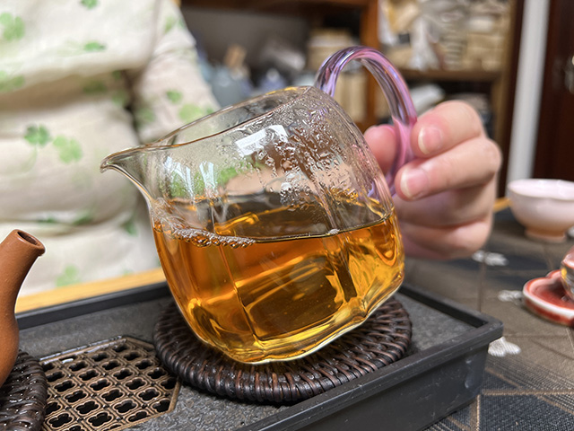 2007年老海塘普洱老茶