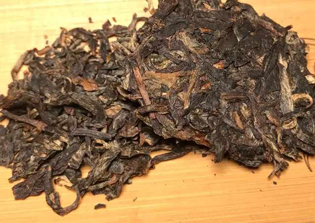福今2010年古树青砖普洱茶