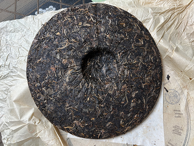 图为紫玉2007年永德忙肺山古树茶