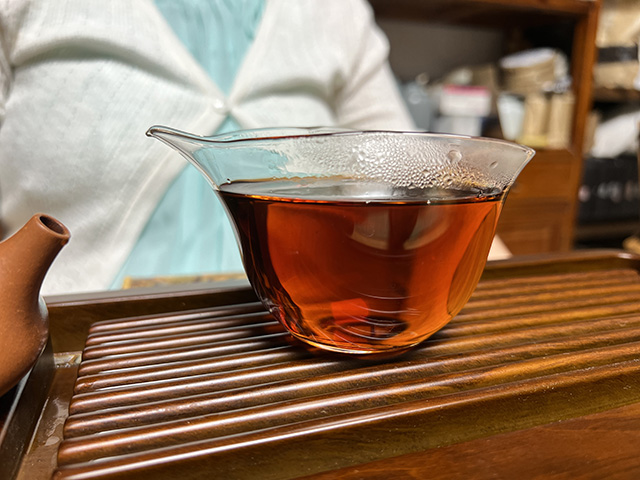 图为60年代英敏号青饼