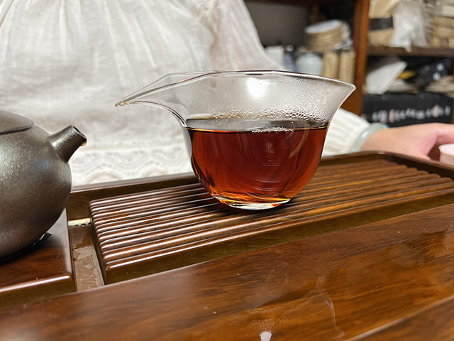 图为昆明仓2003年宫廷熟茶散料