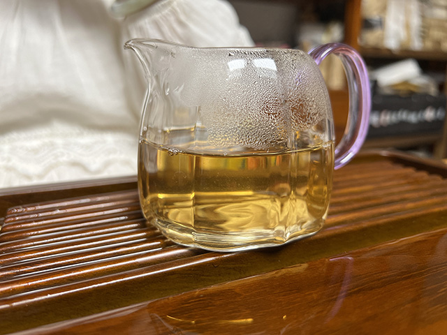 图为福海厂2003年易武正山小金瓜茶