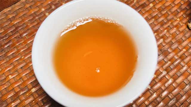 大益1701轩辕号青饼普洱茶
