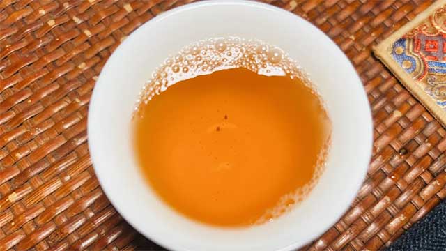 大益1701轩辕号青饼普洱茶