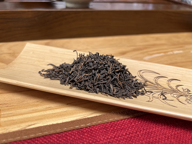 图为昆明仓2003年宫廷熟茶散料