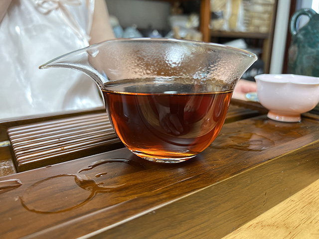 图为昆明仓2003年宫廷熟茶散料