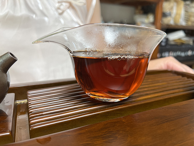图为昆明仓2003年宫廷熟茶散料