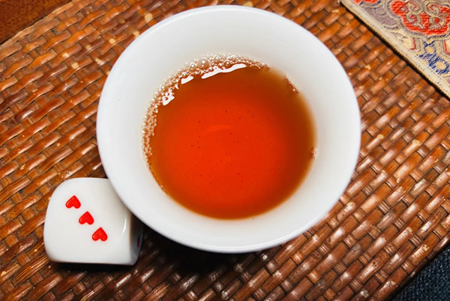 大益501绿版金色韵像