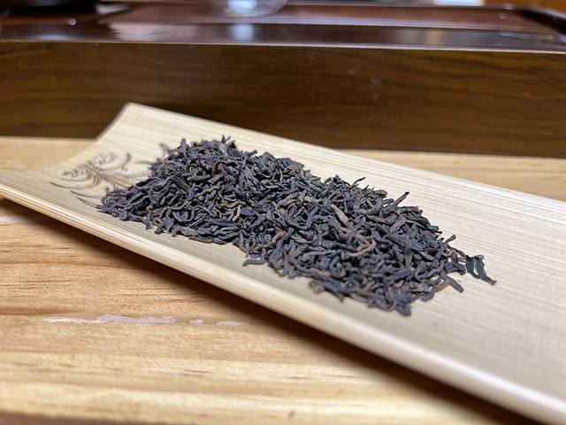 图为昆明仓2003年宫廷熟茶散料