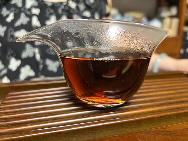 图为昆明仓2003年宫廷熟茶散料